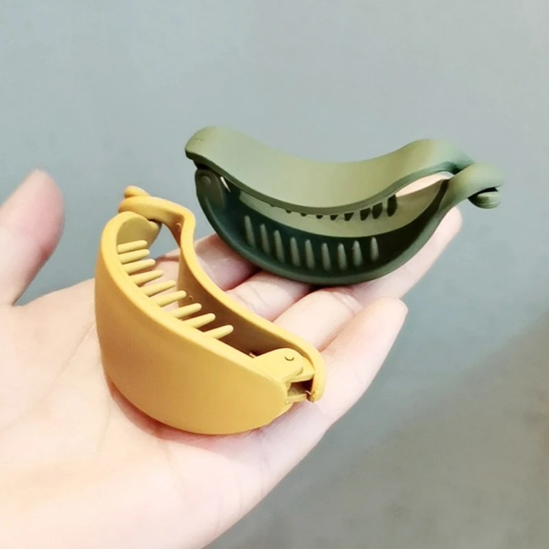 

2020 New Arc Frosted Macaron Color Acrylic Hair Clips Girls Hairpins Claws Clamp Hair For Girls Women Accessoires Headdress