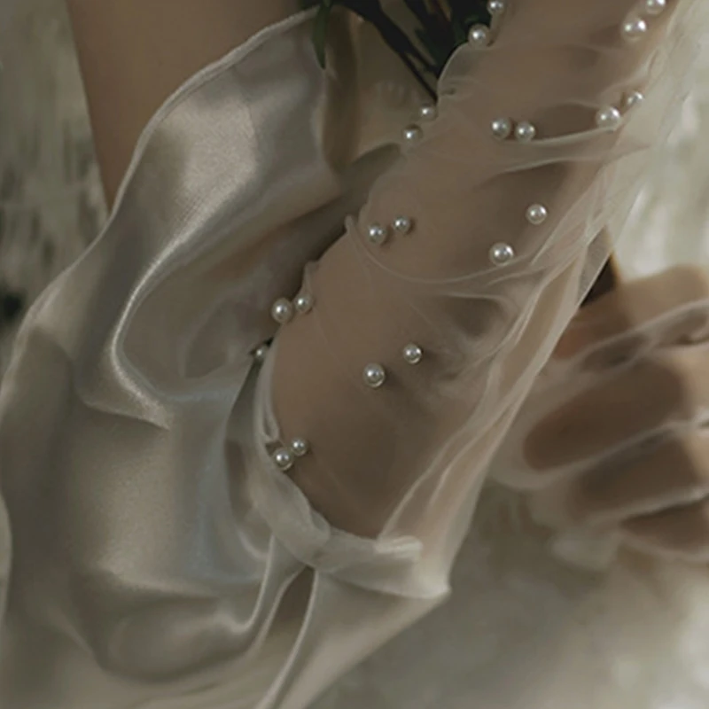 

Womens Wedding Mesh Tulle Finger Long Gloves Shiny Imitation Pearl Jewelry Beaded Sheer Sunscreen Bridal Arm Covers