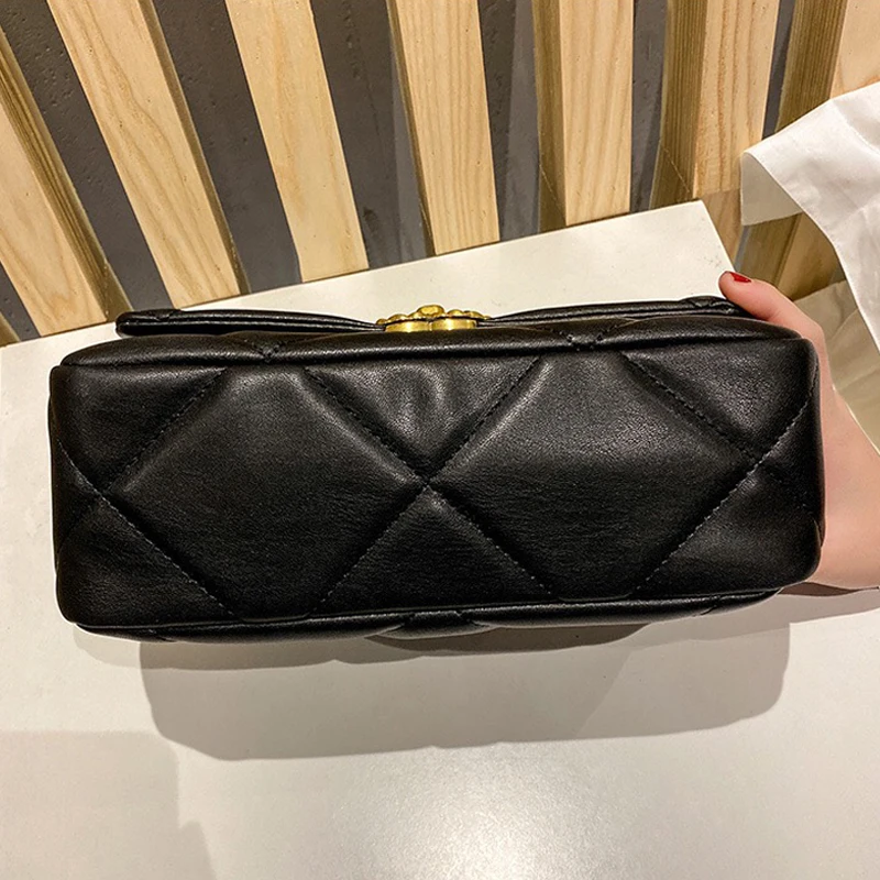 

19 Fashion Grid Messenger Bag 2021 Women Chain Shoulder Belt Soft Leather Lock Shoulder Bag High Quality Leisure Black Handbag