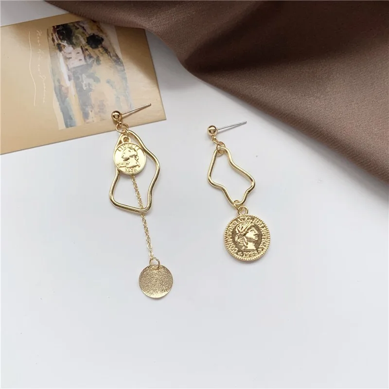 

Girafe Vintage Metal Hoop Irregular Coin Baroque Dorp Earring For Women Girls Kids Ear Jewelry Gifts