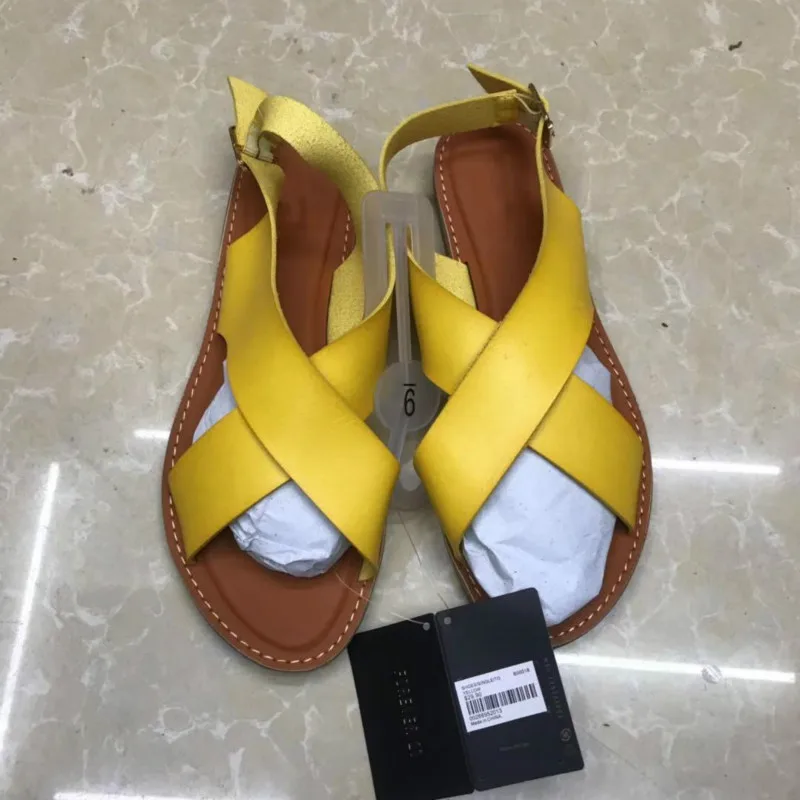 

Sandals Women 2021 Fashion Flat Gladiator Solid Back Strap Cross Leather Sandalias Mujer Large Size Female Footwear Shoes Woman