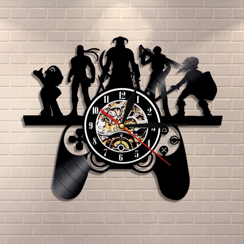 

Retro Games Vinyl Record Wall Clock Game Room Game Controllers Wall Art Decorative Vintage Wall Clock Pop Games Gift For Boys