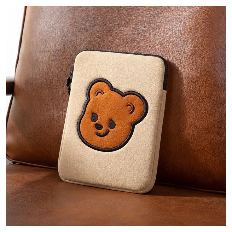 

Sleeve for iPad pro 9.7 10.2 11 inch 13 inch Cartoon Bear Pattern Tablet Bag Fashion Dust Drop iPad Bag Ins New Style Cupid