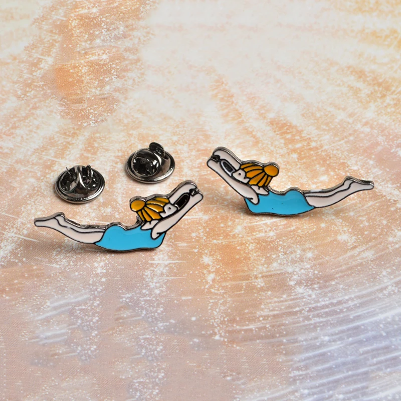 Мультяшные девушки синхронизированные броши для плавания Кнопка булавки