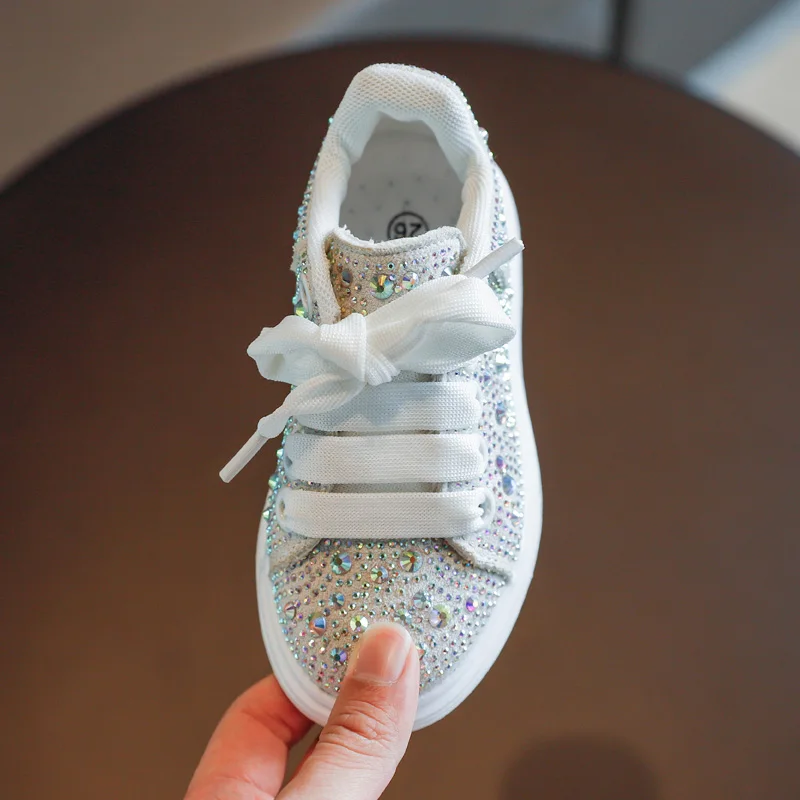 Детские модные кроссовки обувь из искусственной кожи для девочек весенняя на