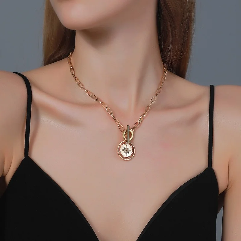 

Punk Style Word Buckle Necklace Hip Hop Thick Chain Star Necklace Trend Men and Women Accessories Fashion Jewelry Accessories