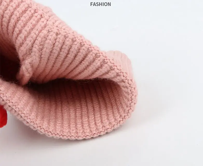 Плюшевая игрушка вязаная шапочка карамельного цвета осенне зимняя Шапка бини