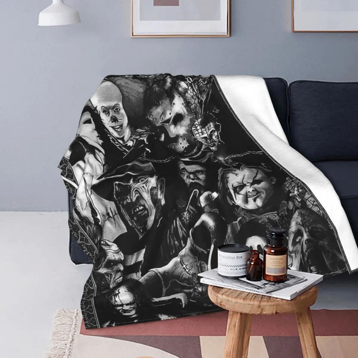 

Horror Movie Blankets Flannel Spring/Autumn Spooky Stephen King's It Multi-function Warm Throw Blankets for Bed Couch Rug Piece