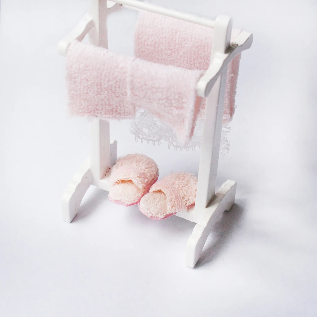 

Mini-rack with Pink Towel + White Mat Accessories for 1/12 Dollhouse