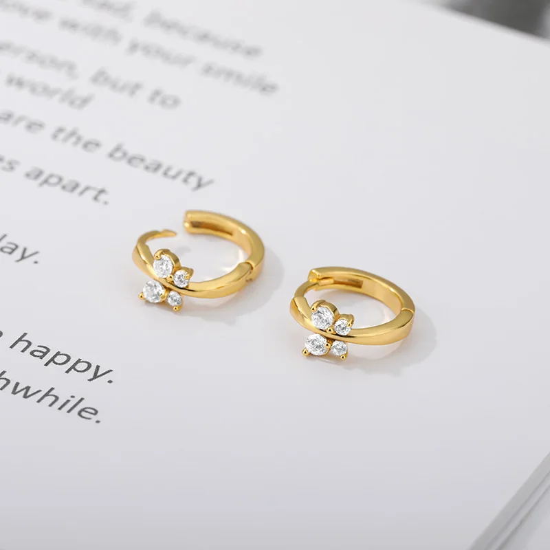 

Cute Butterfly Hoop Earrings For Women Men Gold Zircon Animal Female Ear Ring Korean Fashion Earrings Jewelry 2021 Bijoux Femme
