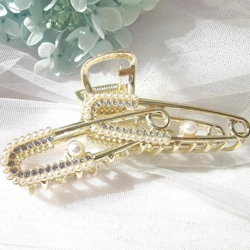 

New Fashion Hairpin Female Vintage Pearl Hair Hair Claw Shark Styling Tools Geometric Clip W0u2