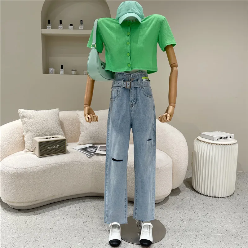 

Women's Spring 2021 Niche Design Fashion Holes Straight Jeans High Waisted Loose Vintage Straight Pants