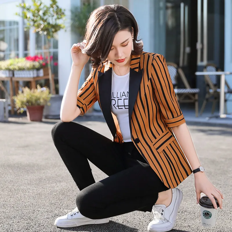 Модные корейские полосатые блейзеры с рукавом средней длины Женская куртка