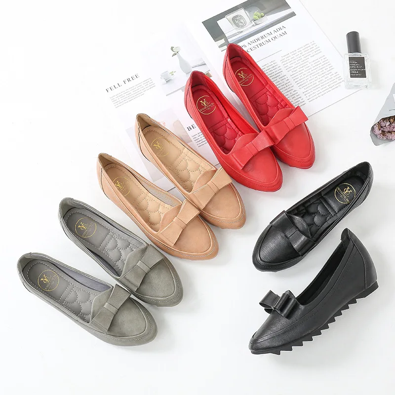 Женская обувь для пожилых мам лоферы на низком каблуке повседневные Мягкие