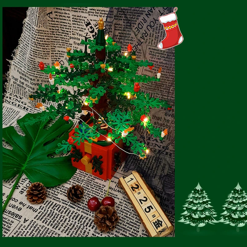 

Christmas Theme LED Shining Building Blocks DIY City Friends Tree House Bricks Toys For Children Xmas Gifts