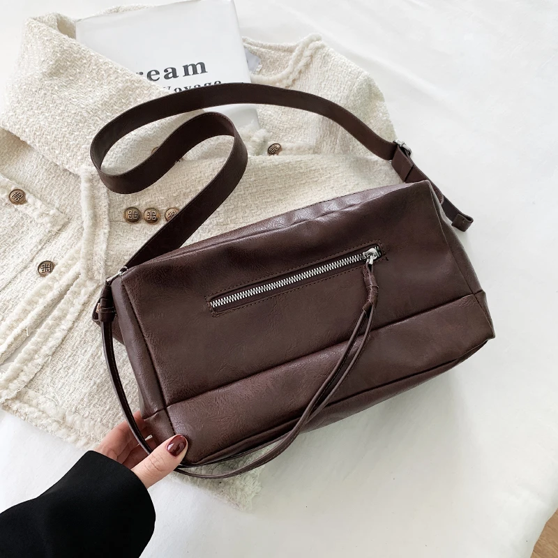 

Winter Designer Women Handbags Fashion PU Leather Shoulder Pillow Bags Luxury Soft Crossbody Bag Vintage Solid Color Handbags