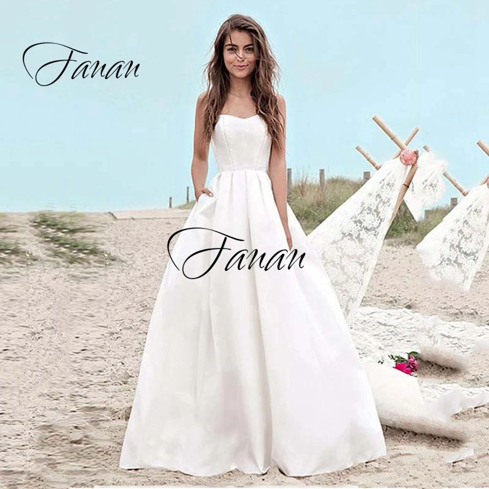 

Женское атласное свадебное платье It's yiiya, белое платье без бретелек с карманами и открытой спиной на лето 2019