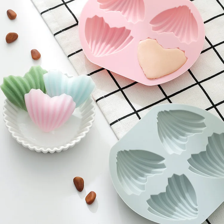 

4 even heart shaped Madeleine cake molds Heart shape silicone mold for baking home Cake decorations