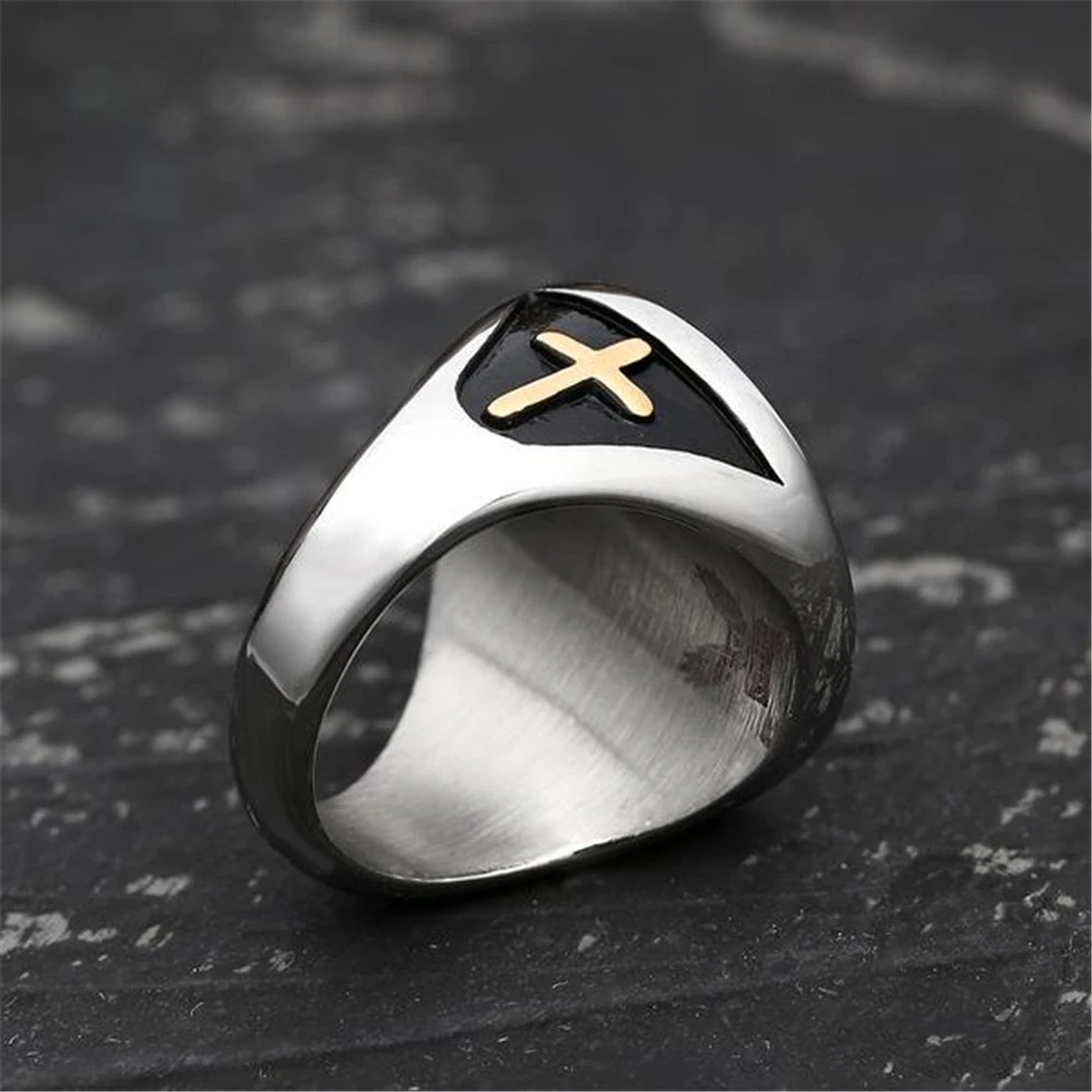 

Trendy Retro Fashion St. Christopher's Guardian Rings Men's Popular Hip-Hop Rock Party Locomotive Accessories Commemorative Gift