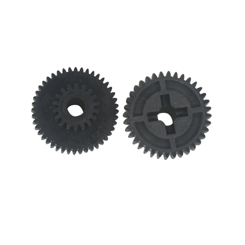 2 шт радиоуправляемая машина