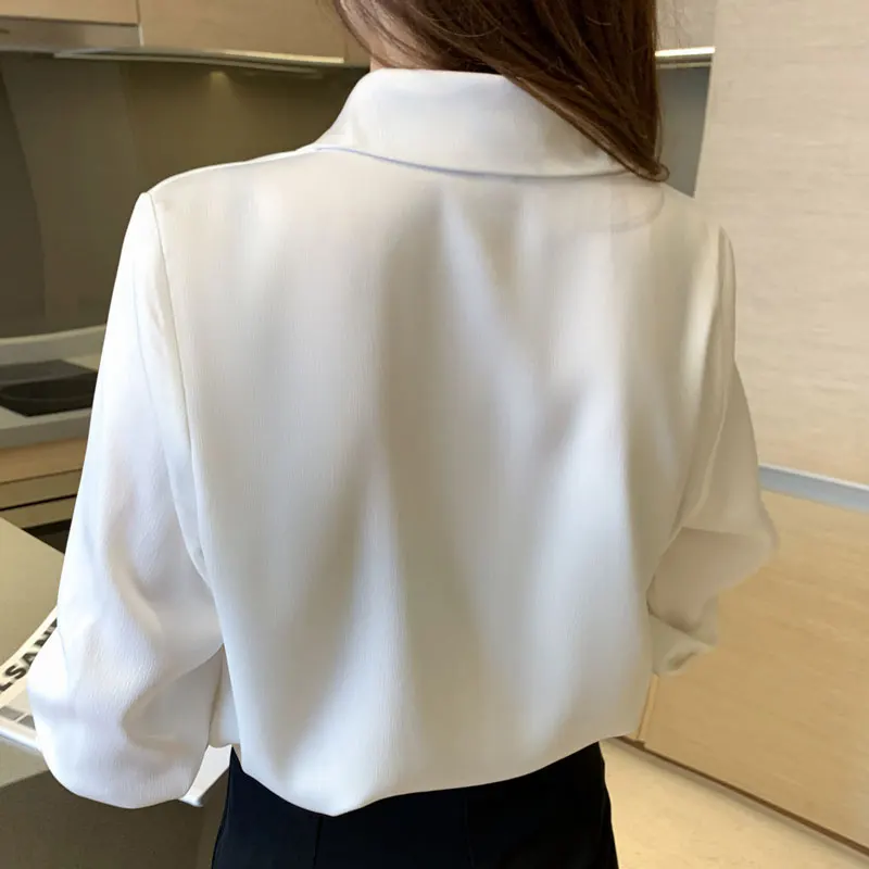 Женская длинная рубашка однотонная блузка белая женская модная осенне-зимняя
