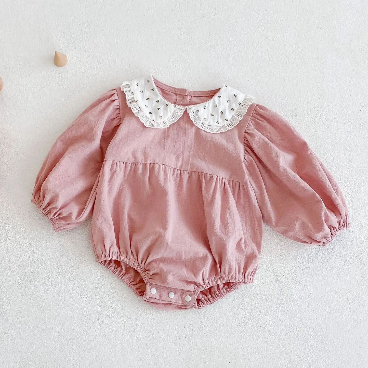 

Cute Baby Girls Romper Girl Embroideried Floral Jumpsuit Newborn Infant Clothing Jumpsuit Kids Clothes Kid Outfits