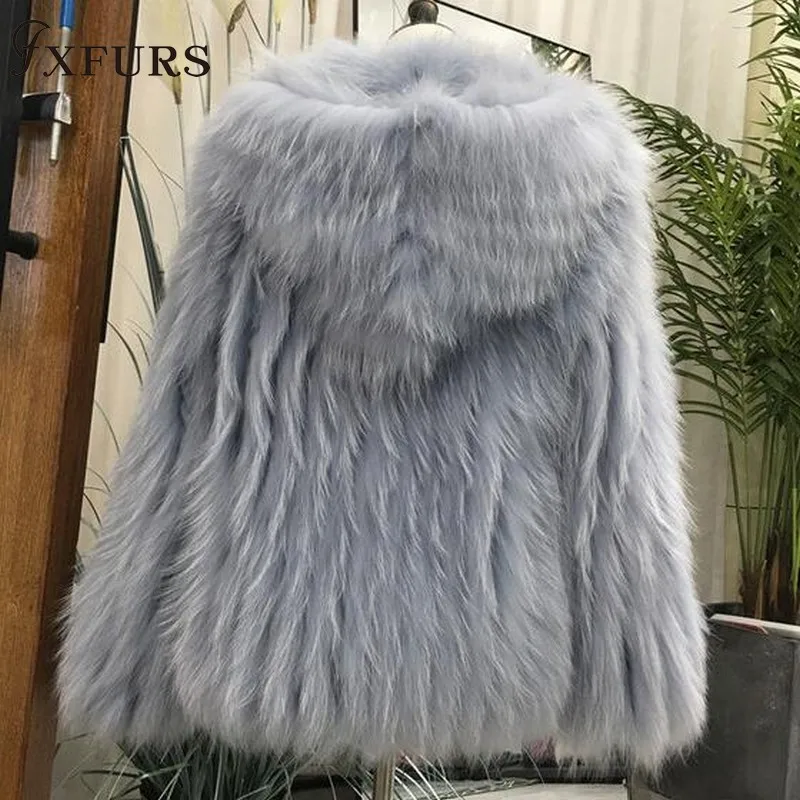 blue grey Натуральный мех енота, куртки Для женщин в полоску меховые пальто с капюшон с натуральным мехом модные пушистая лиса мех пальто Короткие комплект одежды для девочки - Цвет: blue grey