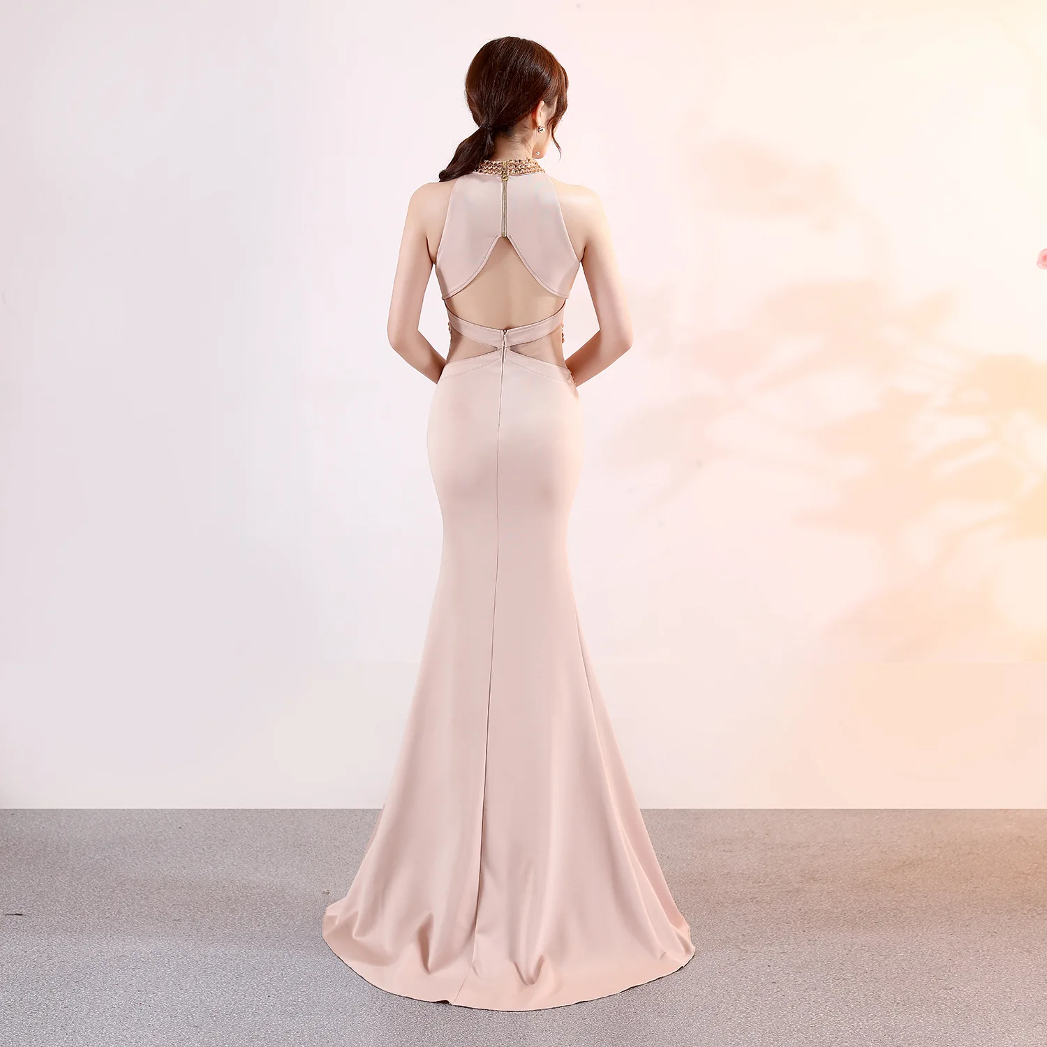 

Sladuo 2021 New Summer Sequins Mermaid Dress Women Sexy Hollow Out Deep V Backless Club Dress Hot Celebrity Evening Party Dress