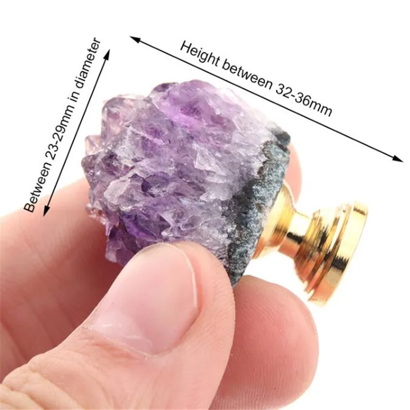 

Мебельная ручка из аметиста