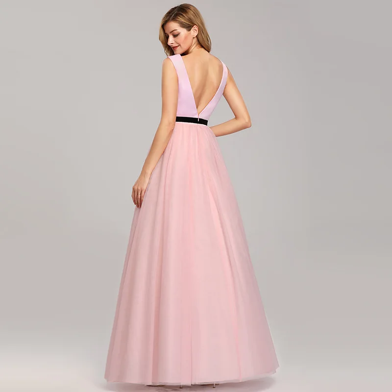 Женское вечернее платье без рукавов It's Yiiya черное ТРАПЕЦИЕВИДНОЕ ПЛАТЬЕ до пола