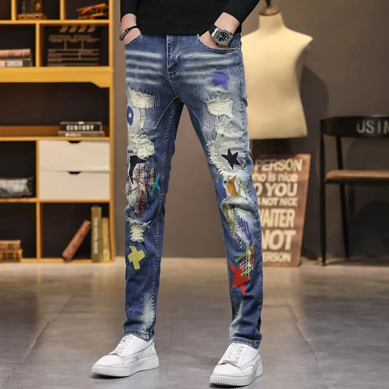 

Trendy brand hip-hop beggar jeans men's feet Korean hole patch embroidery stretch hip hop personality teenager pencil trousers