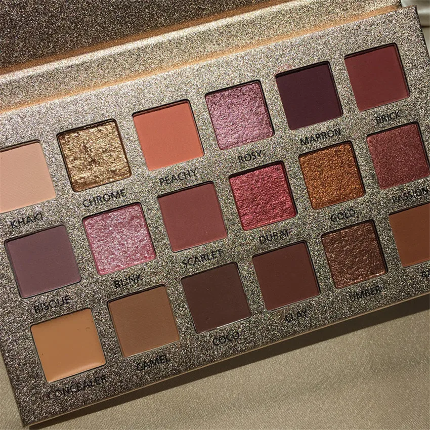Палетка водостойких теней Beauty Glazed 18 цветов матовые пигментные дымчатые тени для