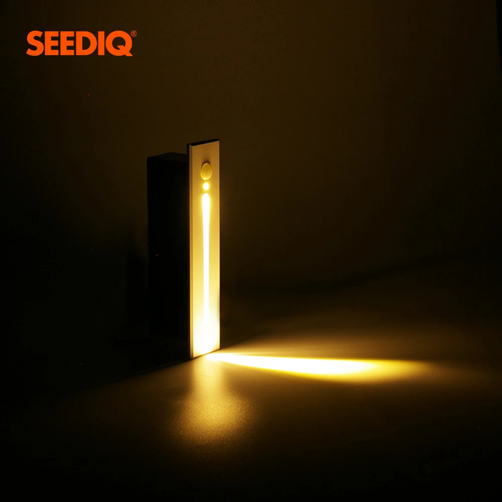 Встраиваемый светодиодный настенный светильник с пассивным инфракрасным