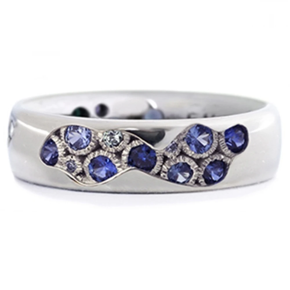 

Blue Exquisite Geometric Inlaid Sapphire Ring Ladies Simple and Cold Style Party Geometric Ring Jewelry