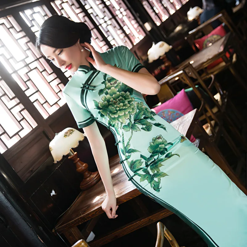 

Summer Female Slim Long Cheongsam Sweet Flower Print Short Sleeve Qipao Green Vintage Button Trim Exquisite Chinese Dress