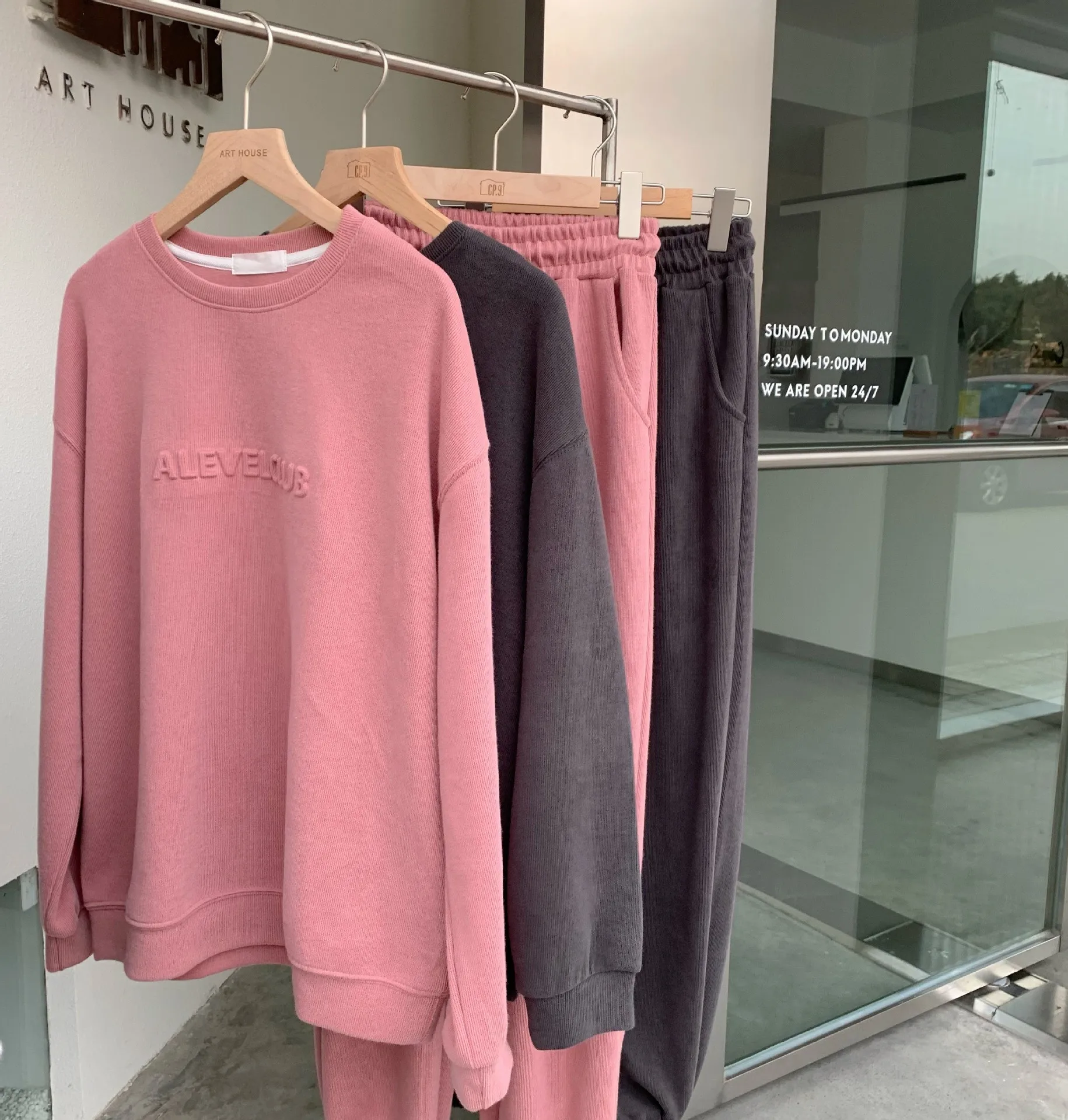 

Women 2 Piece Sweatsuits Outfits 2021 Spring Plain Loose Cotton Sweatshirt and High Waist Drawstring Sweatpant Sets