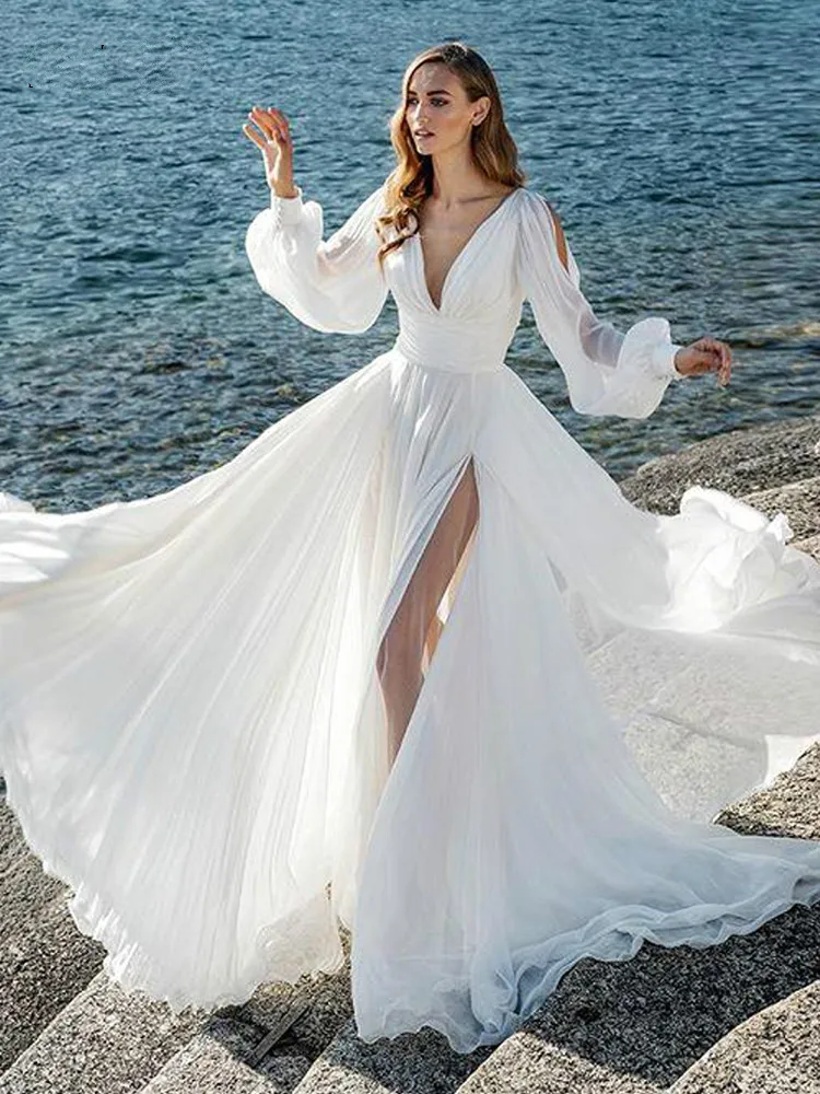 Платье Свадебное ТРАПЕЦИЕВИДНОЕ с глубоким V-образным вырезом длинными рукавами