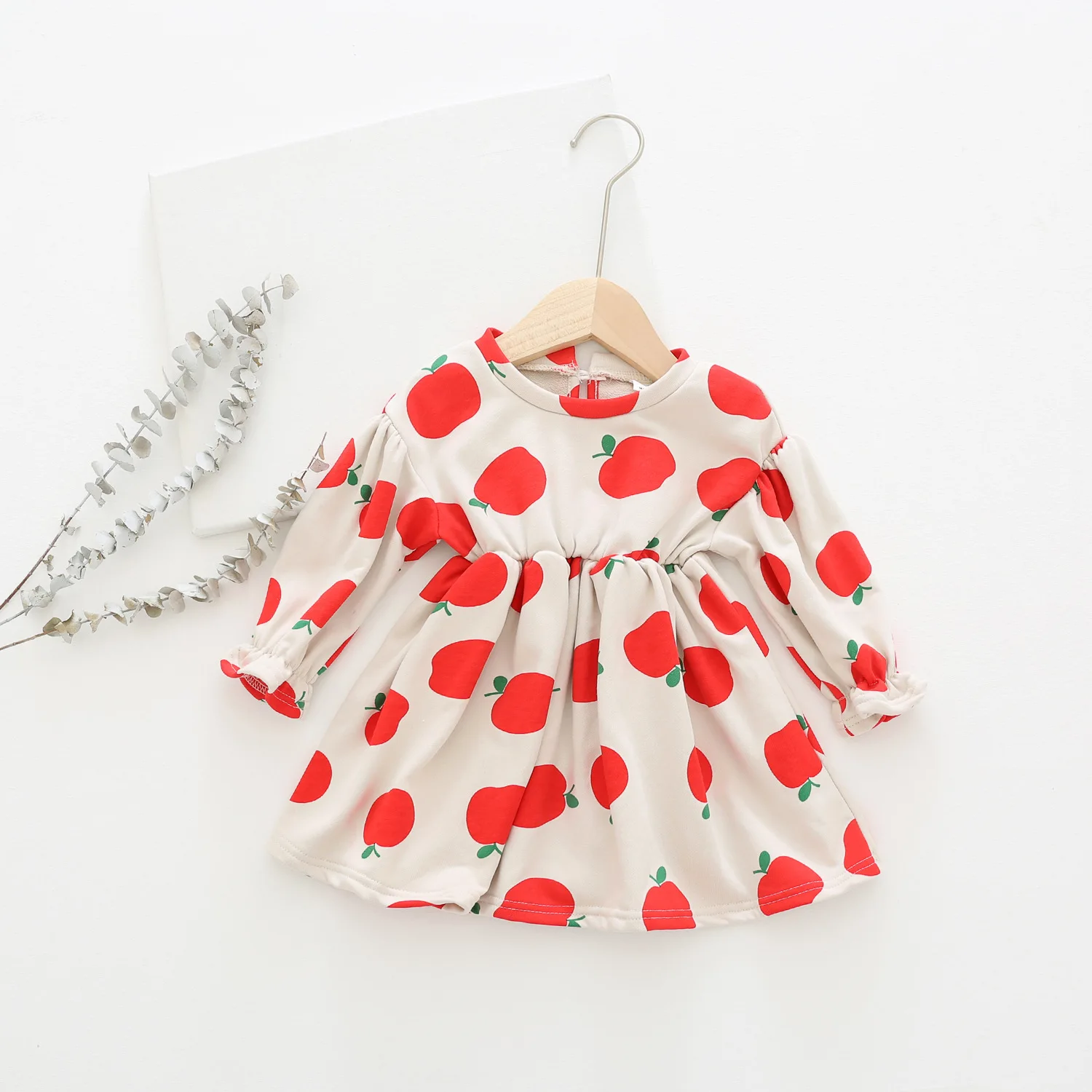 

2020 Children's Clothing Women's Autumn Printed Girl's Dress Waist Hugging A- line Dress Girl's One Piece Skirt 2-8 Years Old