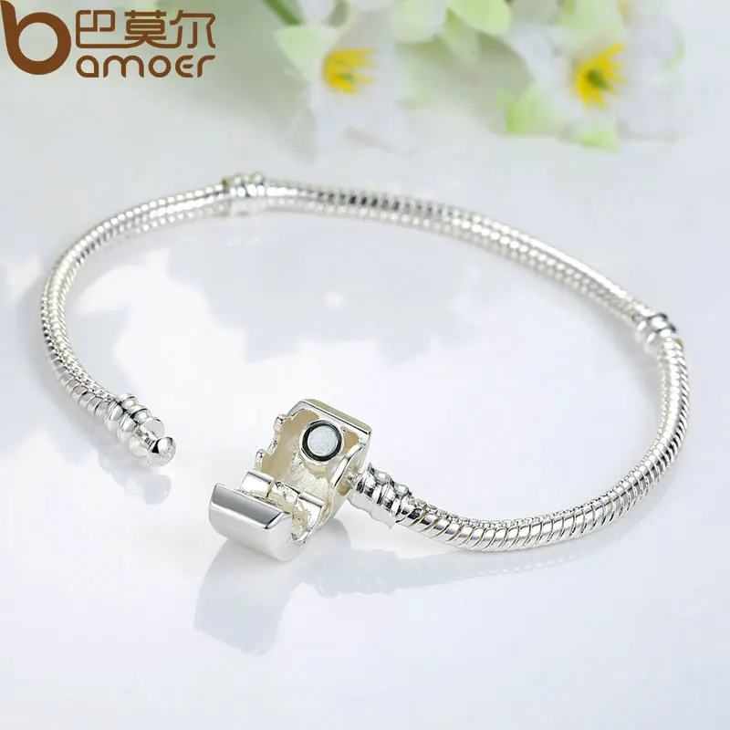 

SUMU High Quality Wholesale Silver Color Basic Snake Chain Magnet Clasp For Charm Bracelet Beads & Jewelry Making PA9010