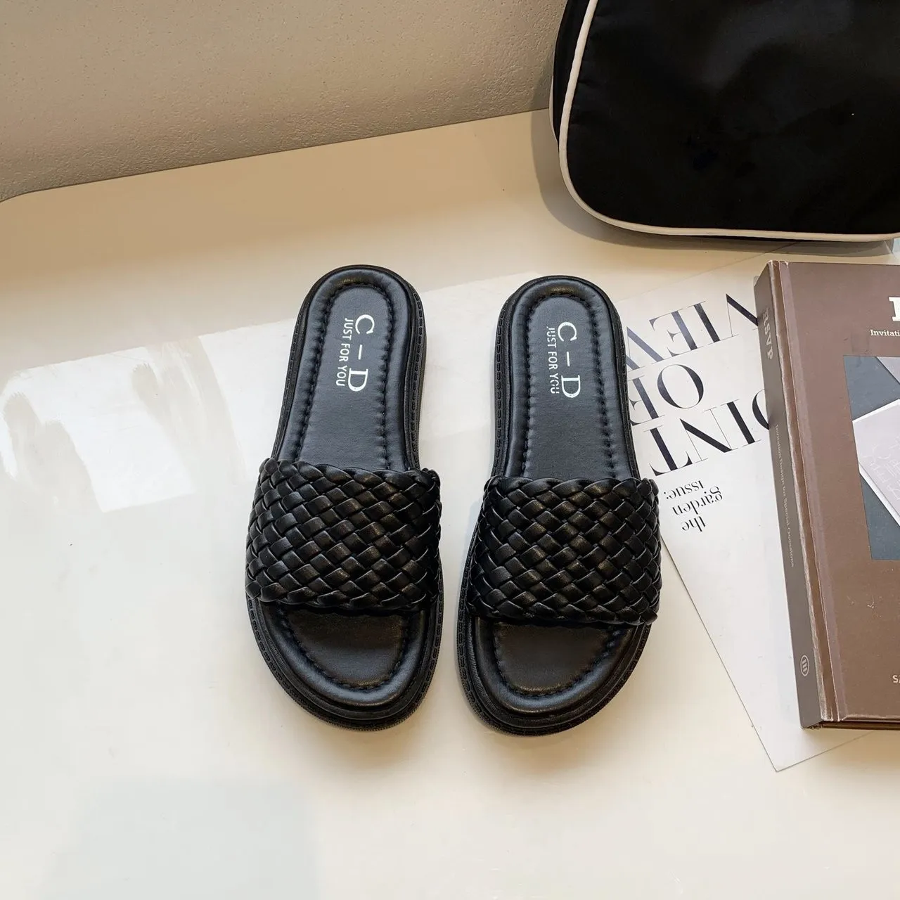 

Slippers Women Summer Shoes Pantofle Shale Female Beach Slides Fashion Platform Low 2021 Sabot Luxury PU Rubber Hoof Heels Rome