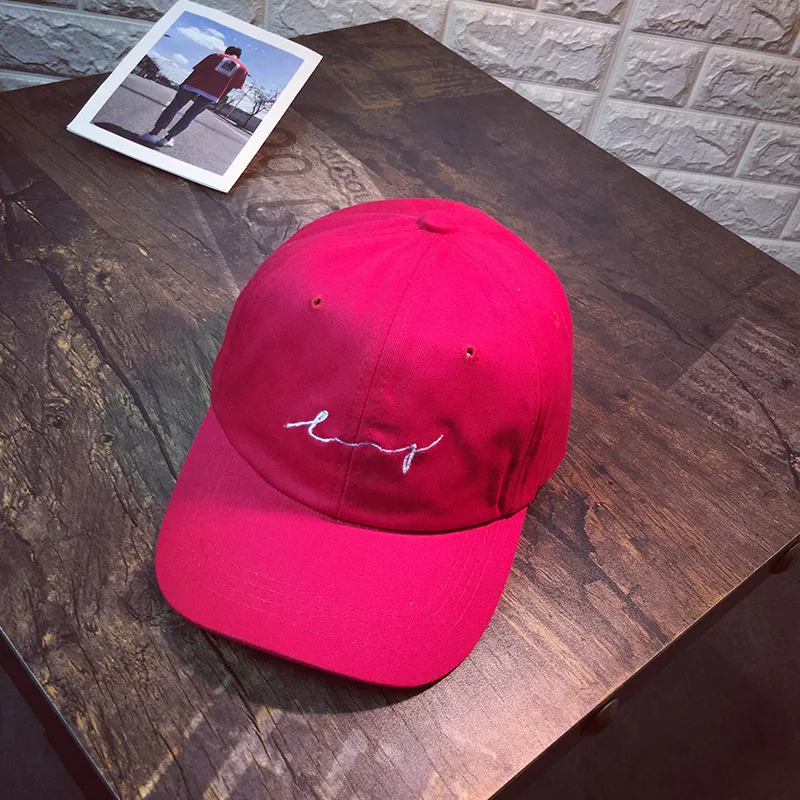 Летняя модная мужская и женская бейсболка с вышитыми буквами E регулируемой