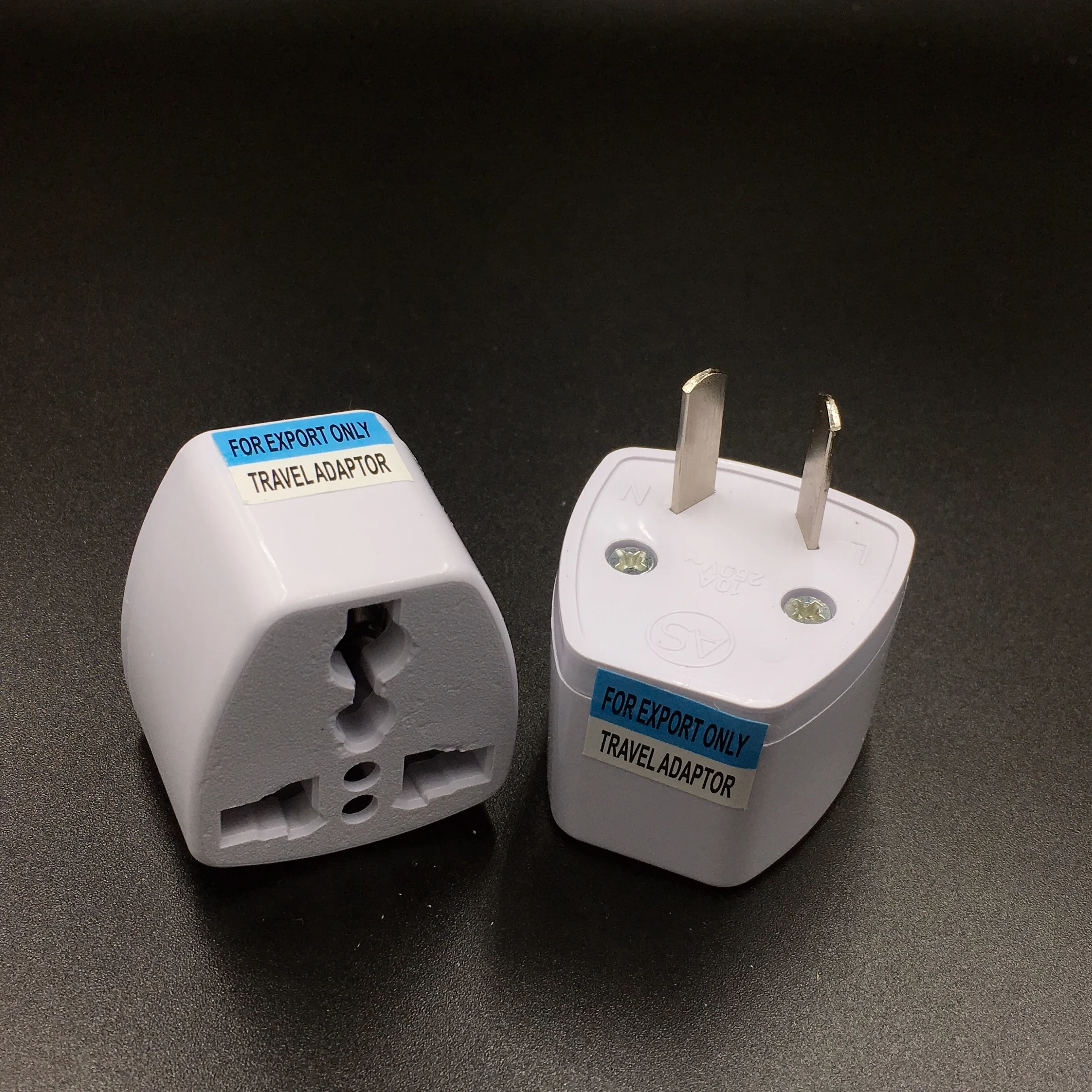 Универсальное сетевое зарядное устройство переменного тока с вилкой US/UK/AU/EU 1 шт. |