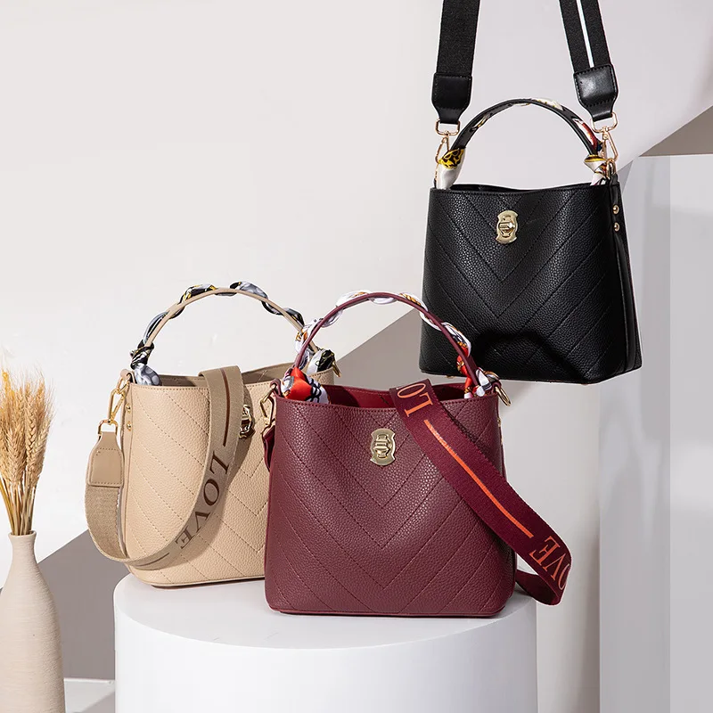 Женская сумка 2021 модные шарфы ведро с сумкой на одно плечо кожаная маленькая |