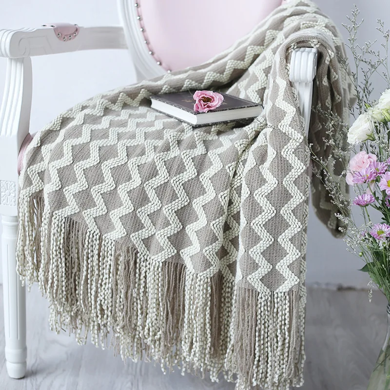 

Wavy Stripes Knitted Blanket Car Train Airplane Travel Blanket Home Sofa Throw Blanket