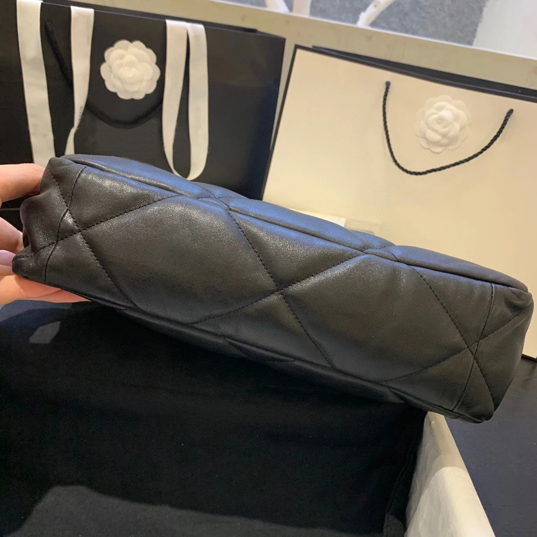 

2021 new high end custom luxury women's handbag classic diamond shoulder bag leisure fashion leather bag