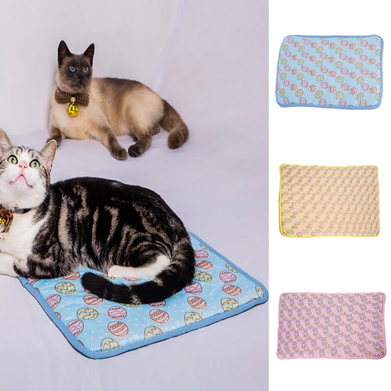 

1pcs pet cat ice mat, summer cooling mat, Japanese cold cold feeling ice silk kennel mat, self-cooling cooling mat J8A5893