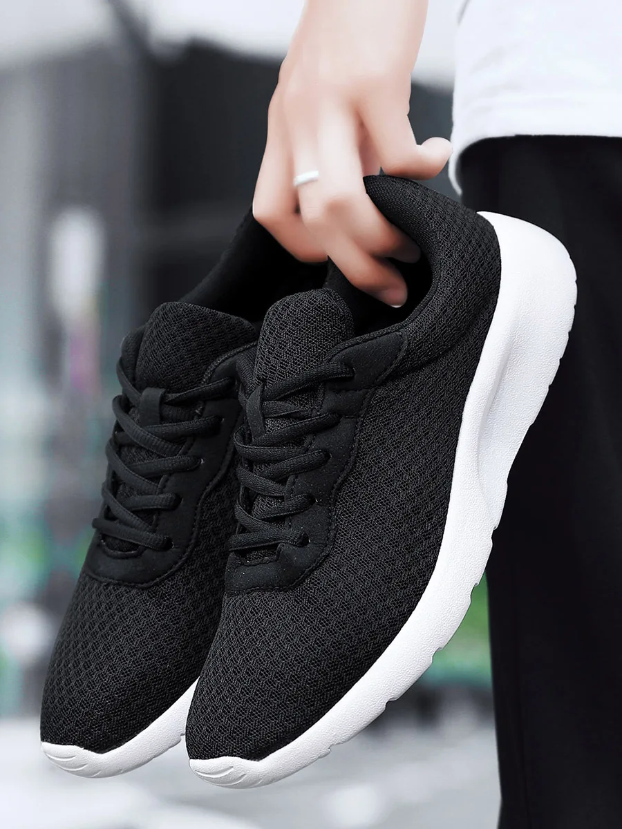 

2021 Running Shoes Women Breathable Casual Outdoor Light Weight Sports Shoes Casual Walking Platform Ladies