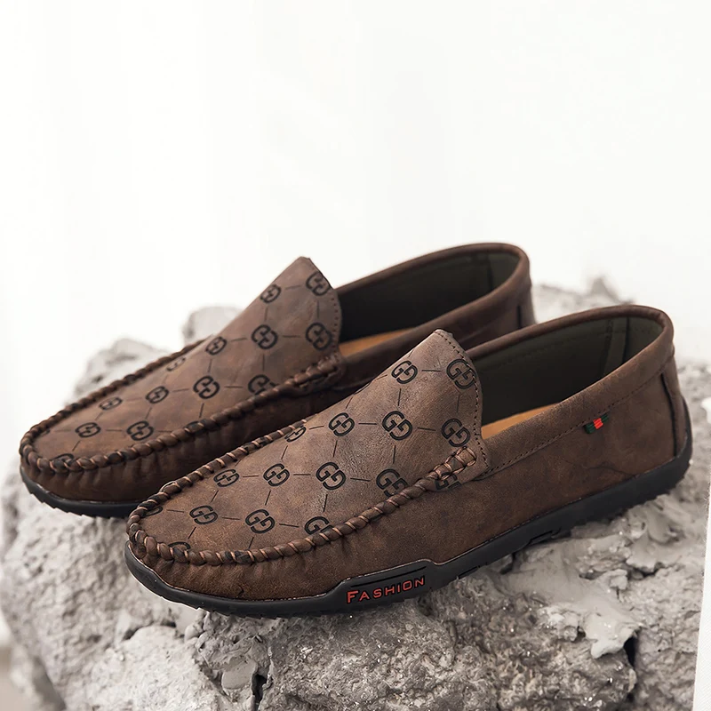 

High quality luxury trend loafers shoes Peas shoes fashion shoes casual shoes men's shoes driving breathable ultra light tennis