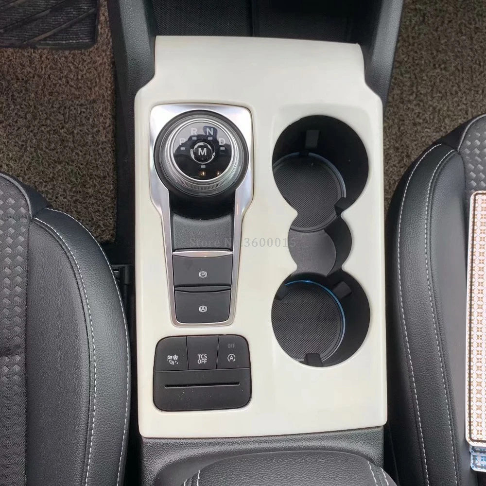 Держатель для чашки из углеродного волокна Ford Focus 2019 2020 бутылка с рамкой воды