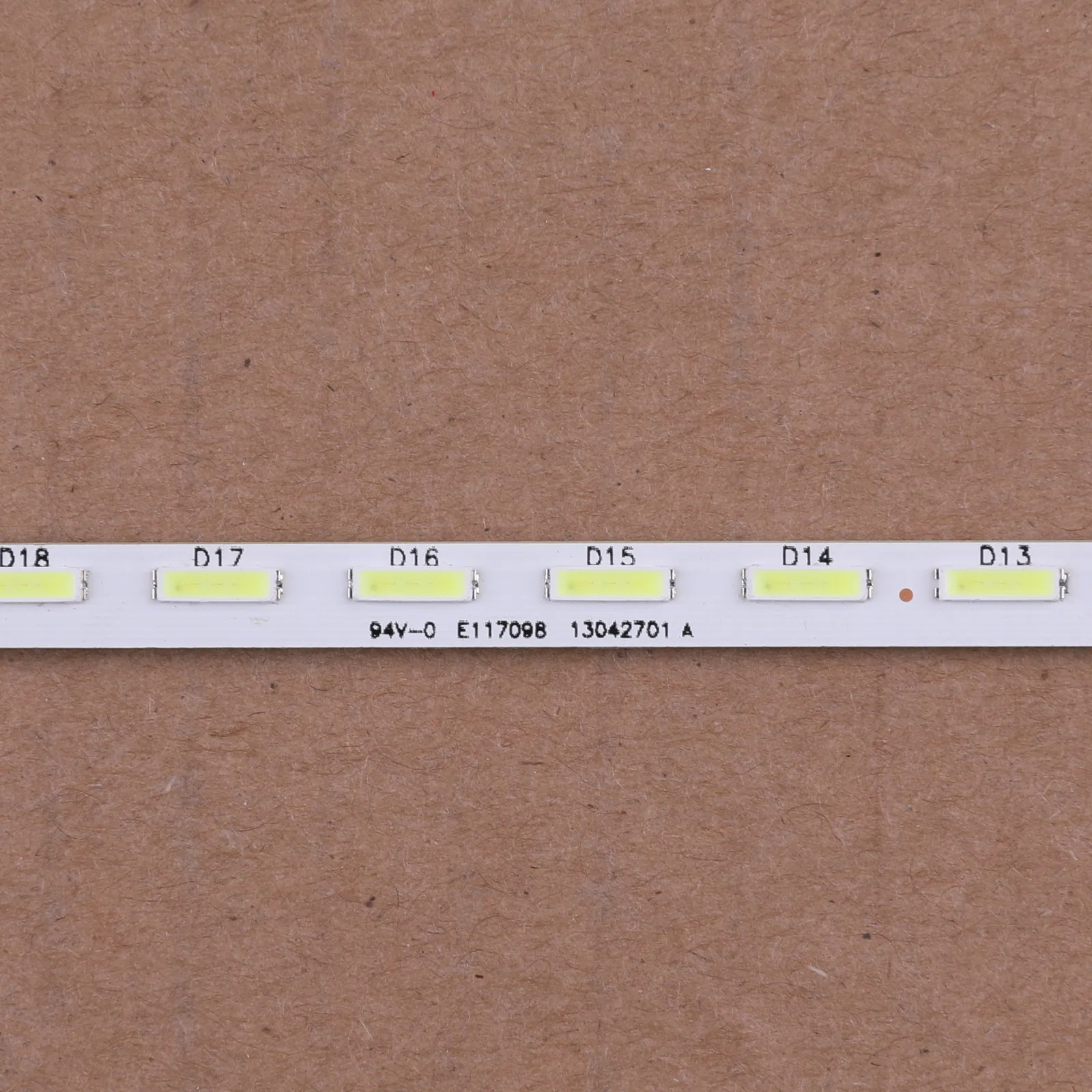 Светодиодная подсветильник ка 1 шт. осветительная полоса фонарь-Трема для